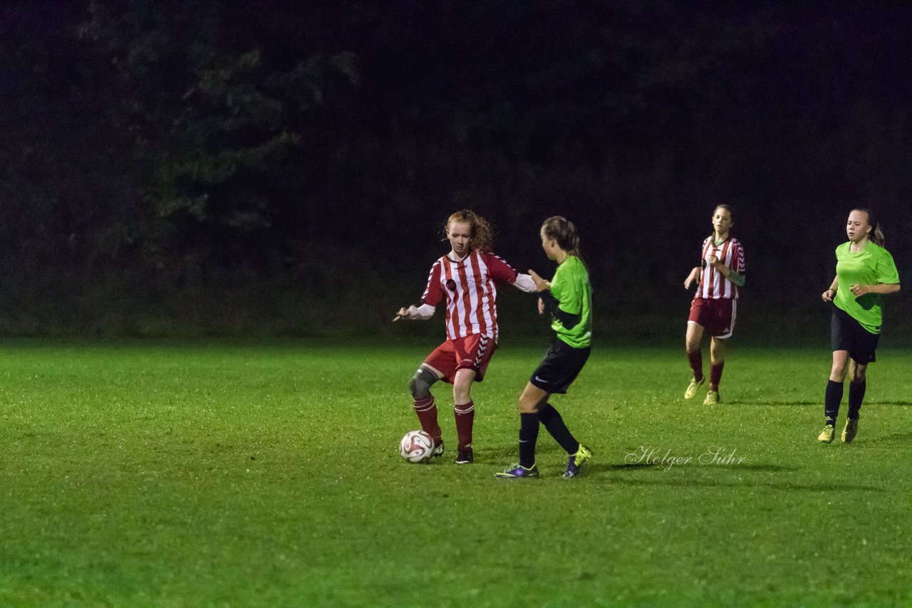 Bild 179 - B-Juniorinnen TuS Tensfeld - MTSV Olympia Neumnster : Ergebnis: 4:1